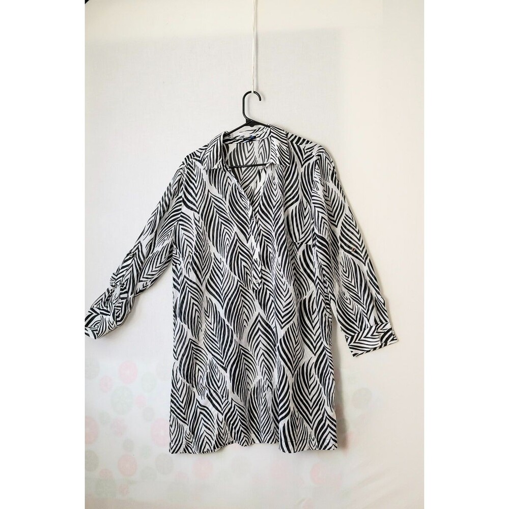 Talbots woman 1X white and black tunic leaf pattern sheer